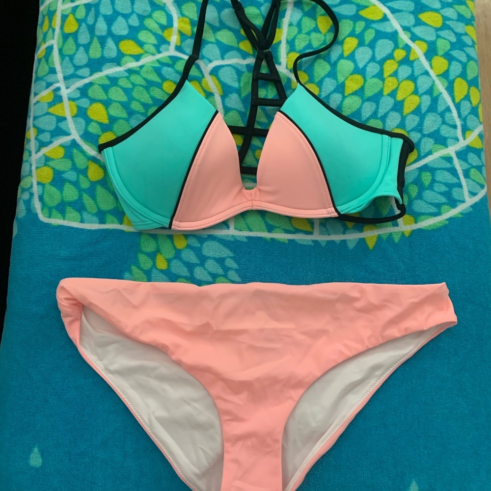 Pink Victoria’s Secret 2 pc swimsuit